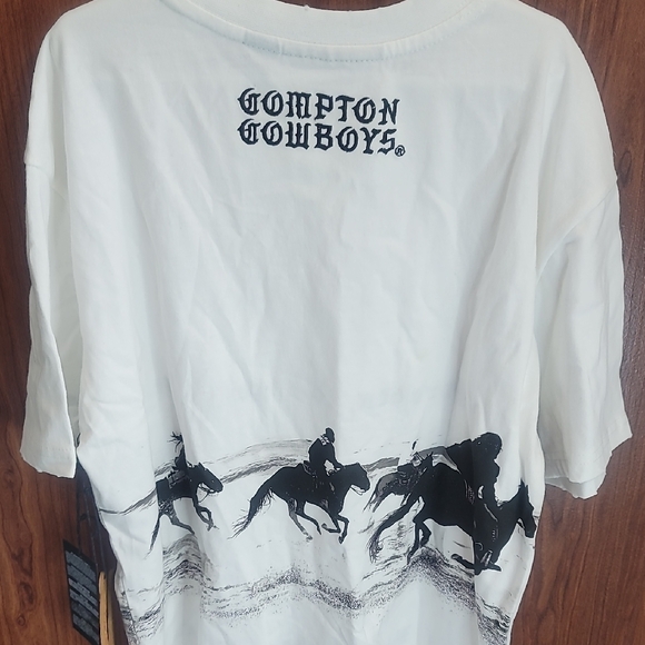 White Graphic T-Shirt - Picture 5 of 5